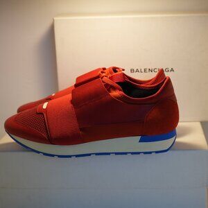 BALENCIAGA EU SIZE 42